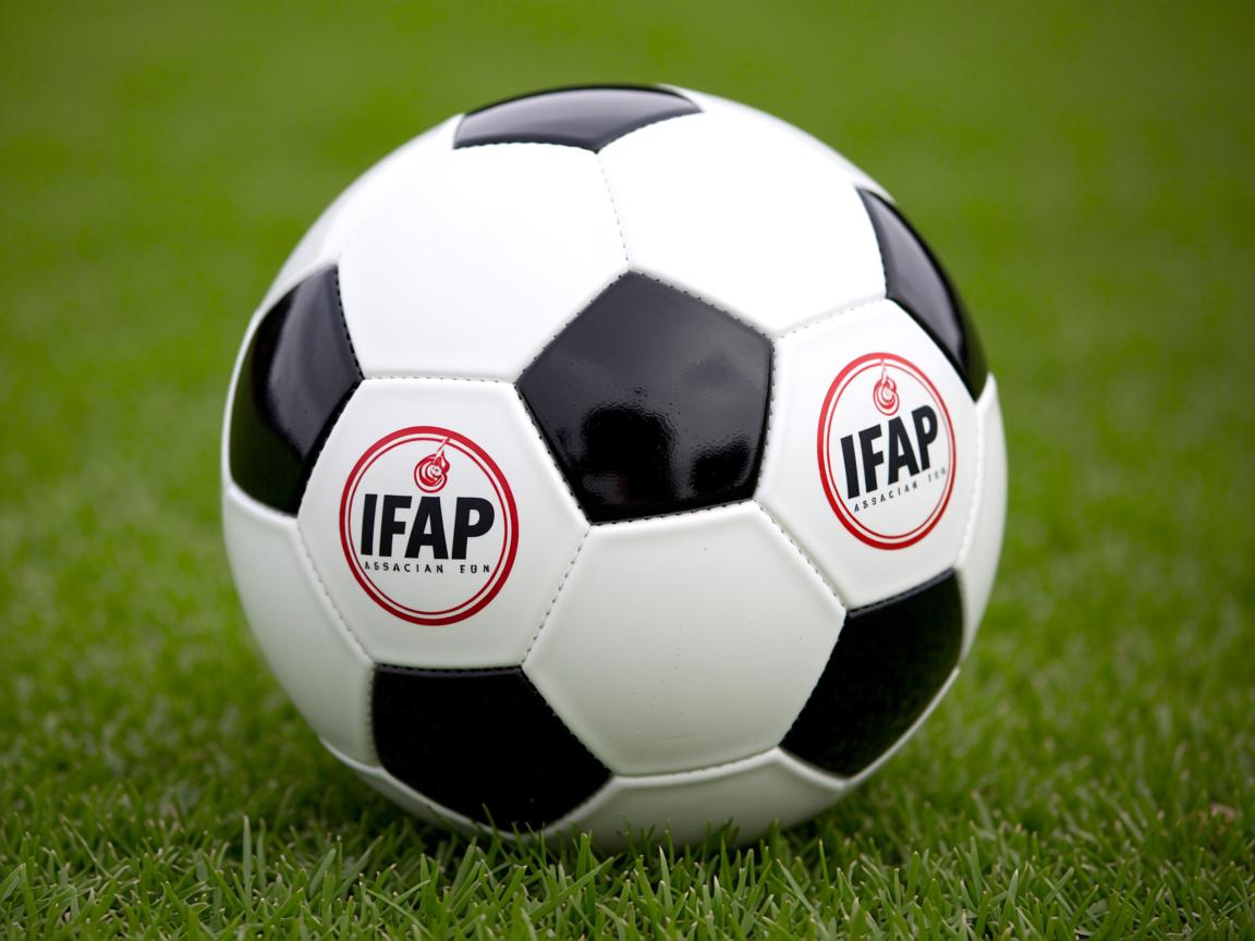 开云体育app-“跑步与亲情共舞，牛仔3K亲子跑香港首秀”  第3张